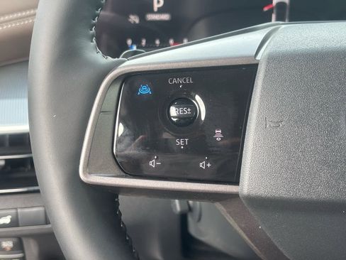 New 2026 Nissan Murano Platinum image 17