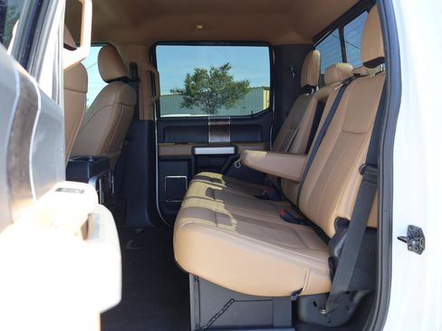 Used 2022 Ford F250 Lariat w/ Lariat Ultimate Package image 30