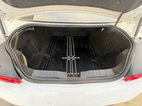 Used 2023 Chevrolet Camaro LT image 27