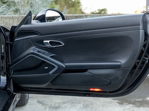 Certified 2014 Porsche 911 Carrera 4S image 42