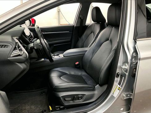 Used 2023 Toyota Camry XSE image 24