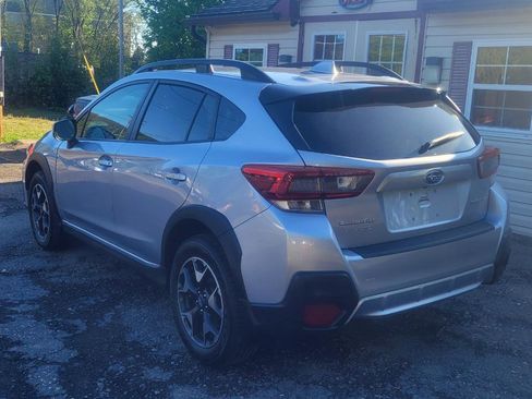 Used 2020 Subaru Crosstrek 2.0i Premium w/ Moonroof Package 1 AWD/4WD image 6