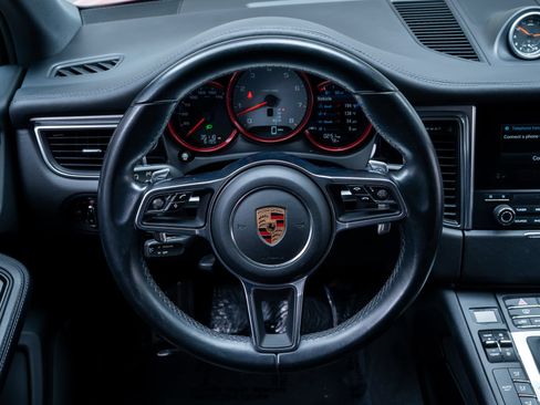 Used 2017 Porsche Macan S AWD/4WD image 12