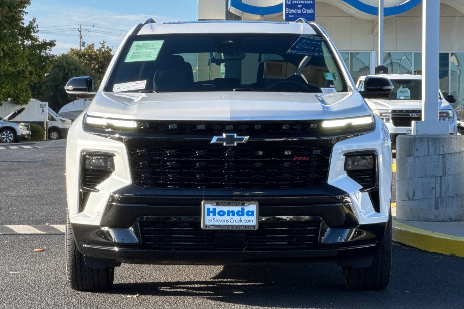 Used 2024 Chevrolet Traverse RS w/ LPO, Floor Liner Package AWD/4WD image 6