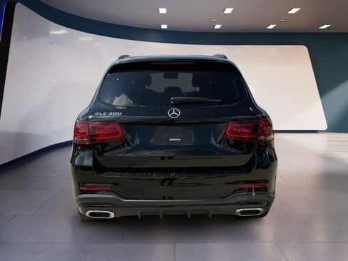 Used 2022 Mercedes-Benz GLC 300 image 4