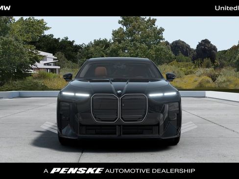 New 2027 BMW i7 xDrive50 w/ Executive Package AWD/4WD image 3