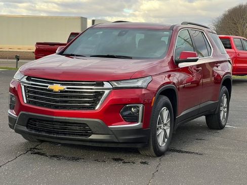 Certified 2023 Chevrolet Traverse LT w/ LPO, Floor Liner Package image 41