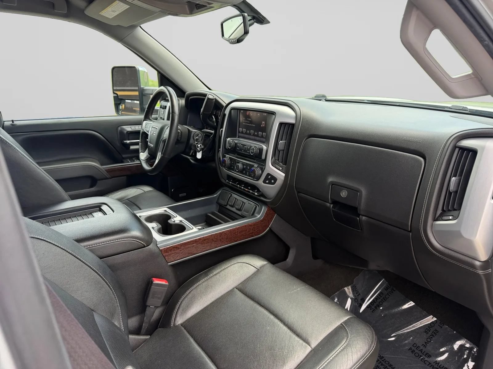 Used 2016 GMC Sierra 1500 SLT w/ SLT Premium Package AWD/4WD image 32
