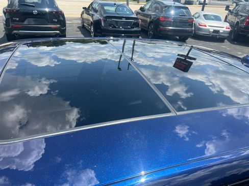 Used 2015 Chrysler 300 S w/ 300S Premium Group AWD/4WD image 9
