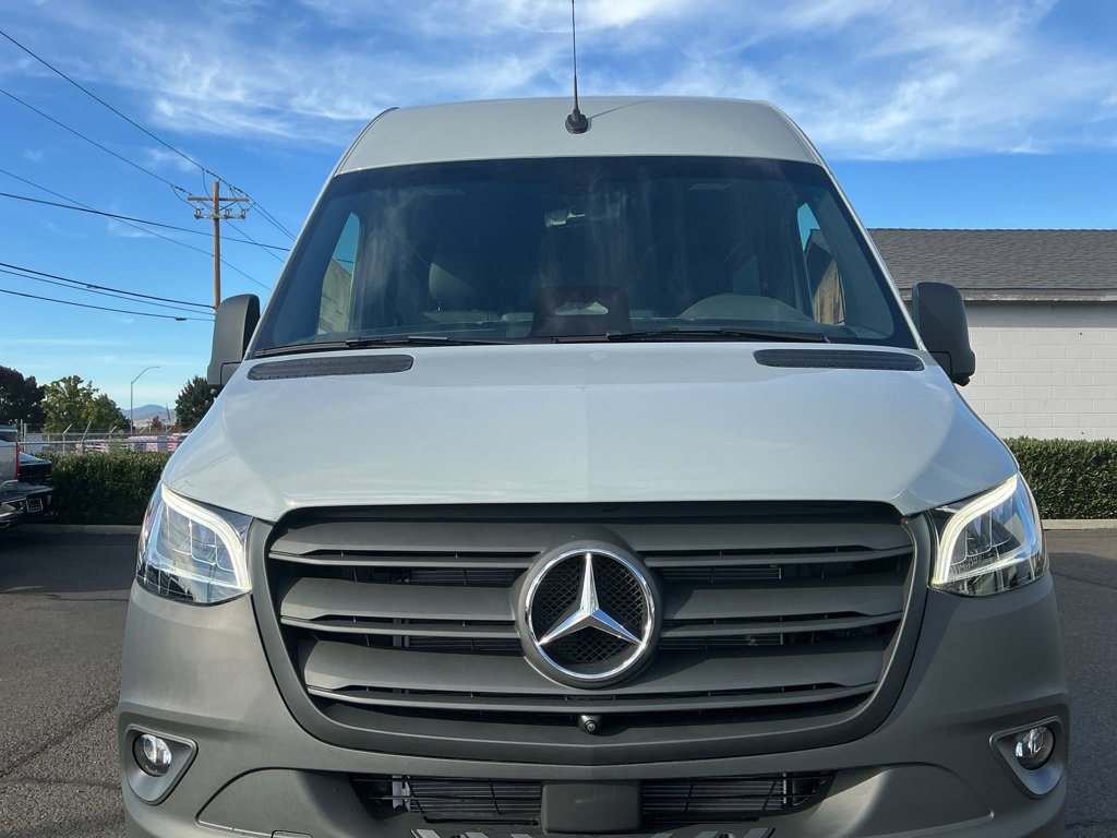 New 2026 Mercedes-Benz Sprinter 2500 image 11