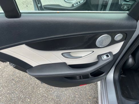 Used 2015 Mercedes-Benz C 300 4MATIC Sedan image 21