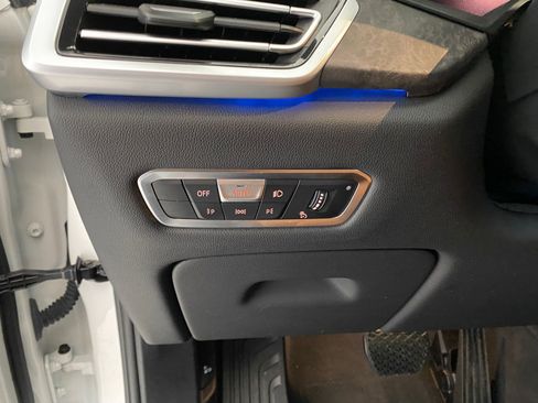 Certified 2022 BMW X5 xDrive45e image 19