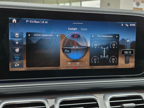 Used 2025 Mercedes-Benz GLS 450 4MATIC image 23