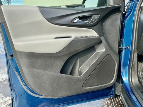 Used 2021 Chevrolet Equinox LT image 42