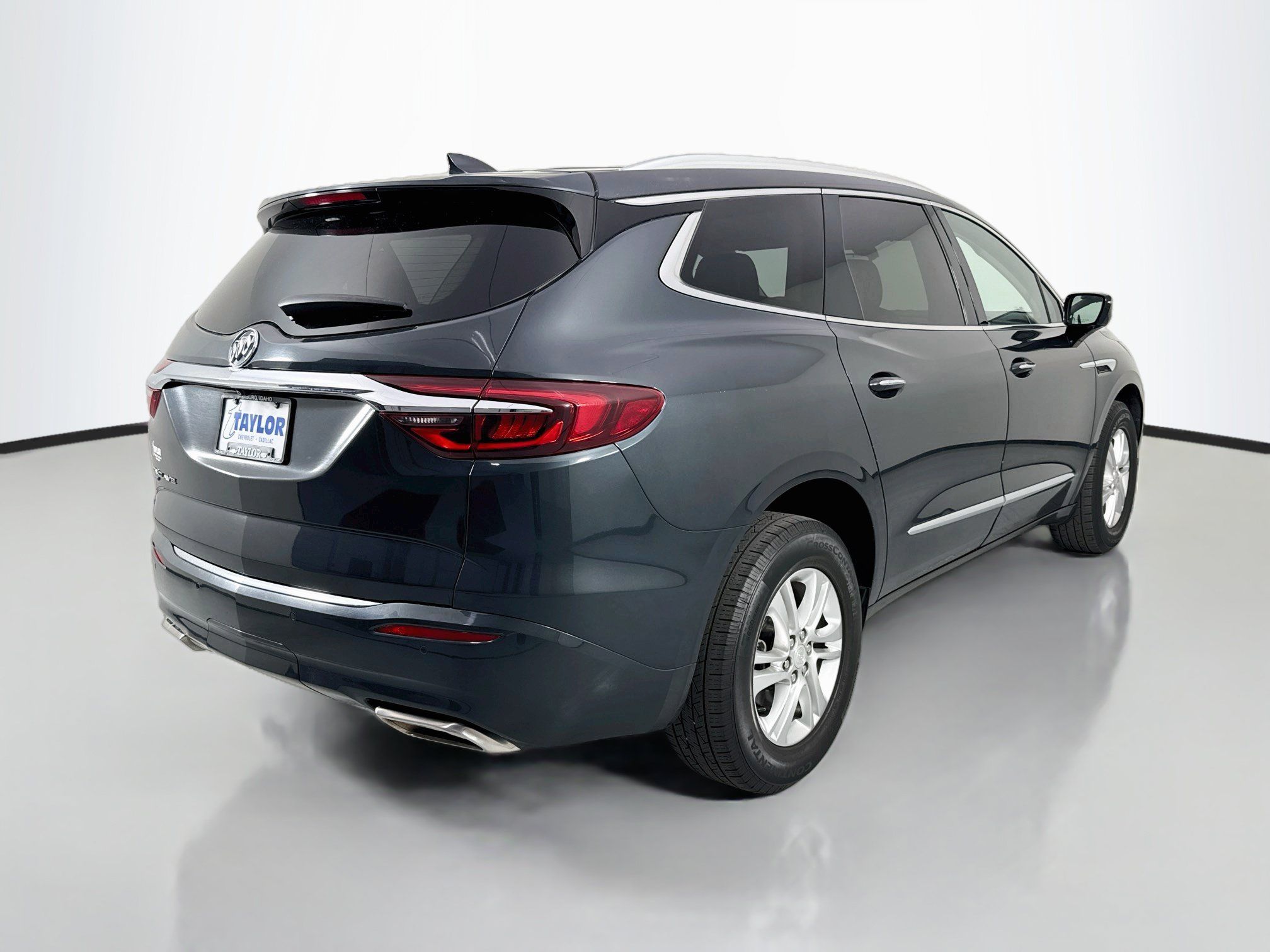 Used 2021 Buick Enclave Essence AWD/4WD image 7