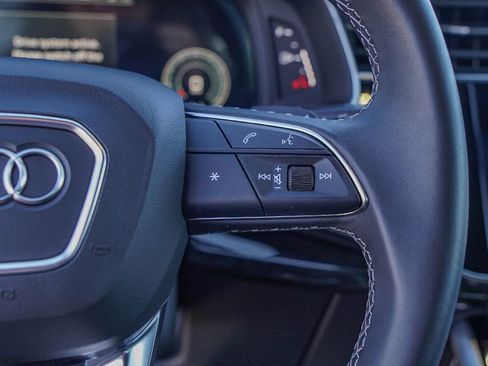 Used 2025 Audi Q7 3.0T Premium Plus w/ Premium Plus Package image 12