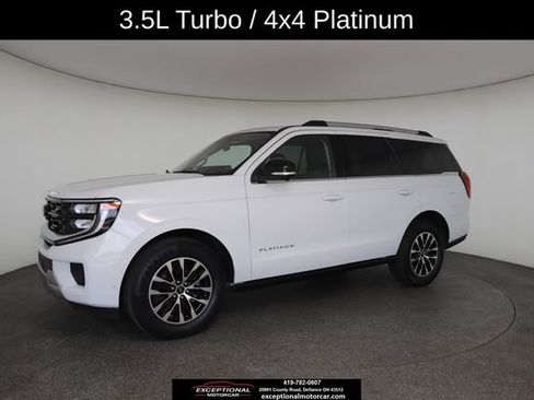 Used 2025 Ford Expedition Platinum AWD/4WD image 3