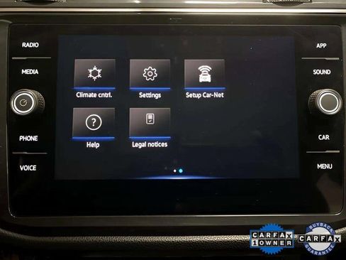 Used 2023 Volkswagen Tiguan SE w/ Panoramic Sunroof Package image 46