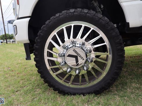 Used 2024 Ford F350 King Ranch w/ Chrome Package AWD/4WD image 12