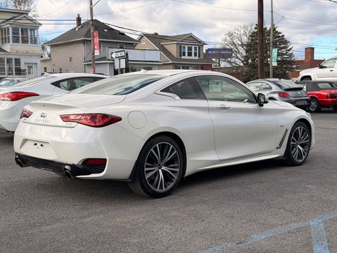 Used 2020 INFINITI Q60 3.0t Luxe w/ Cargo Package image 5