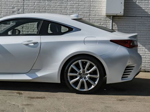 Used 2016 Lexus RC 350 w/ Luxury Package RWD image 13