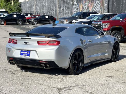 Used 2017 Chevrolet Camaro SS RWD image 7