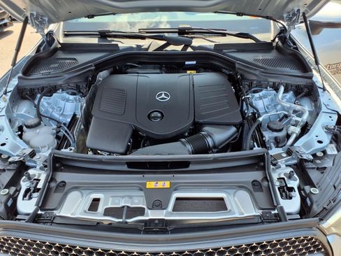 Used 2026 Mercedes-Benz GLC 300 4MATIC image 12