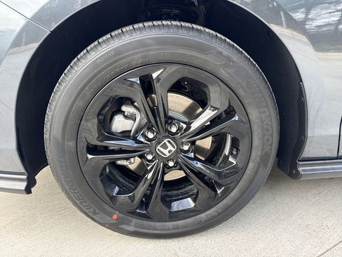 New 2025 Honda Accord SE image 10
