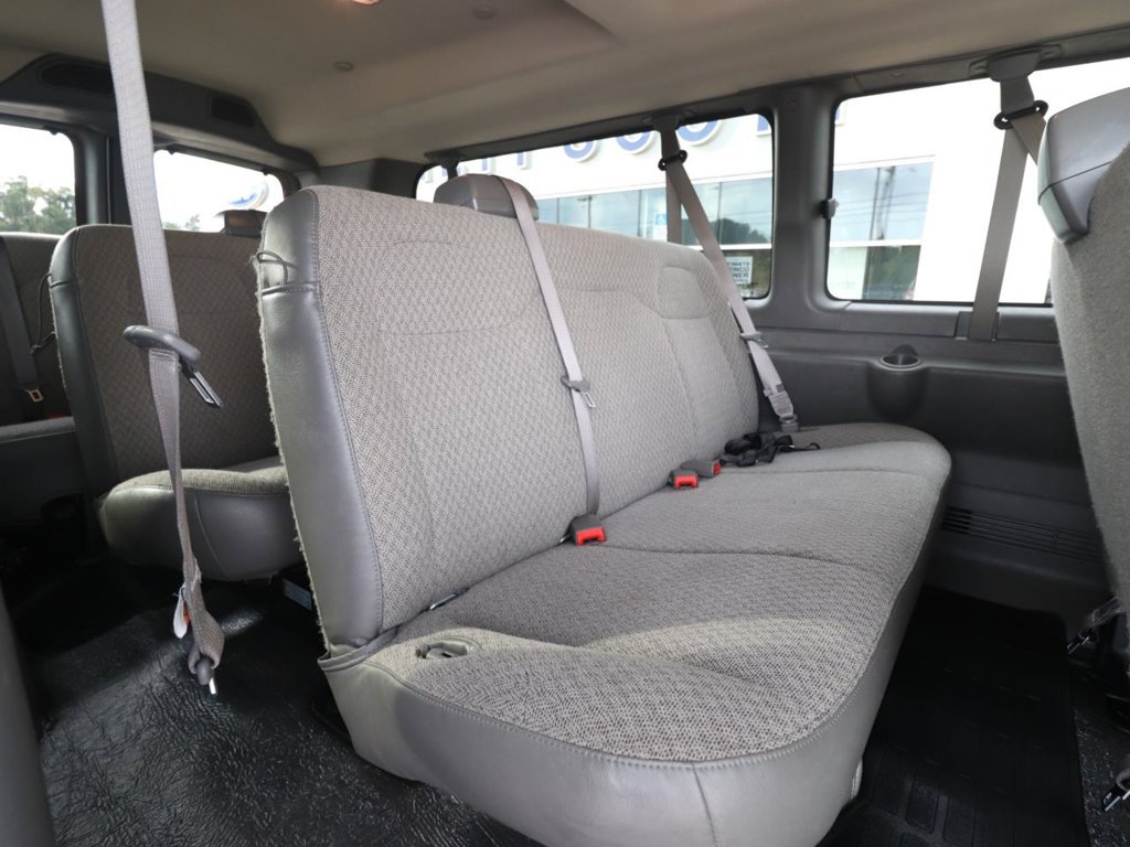 Used 2025 Chevrolet Express 3500 LT w/ LT Preferred Equipment Group RWD image 14