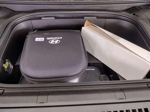 New 2026 Hyundai Ioniq 9 Limited image 6