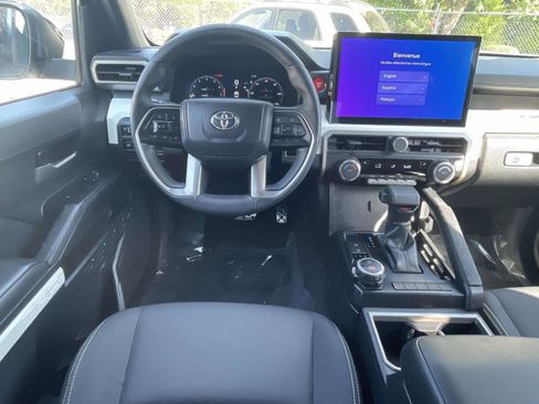 Used 2024 Toyota Tacoma TRD Sport AWD/4WD image 14