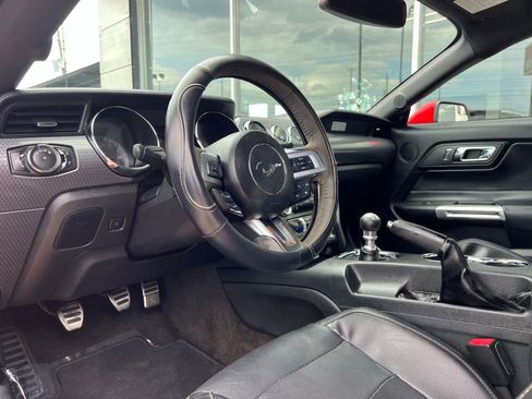 Used 2017 Ford Mustang GT Premium w/ GT Performance Package image 2