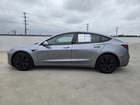 Used 2025 Tesla Model 3 Long Range RWD image 7