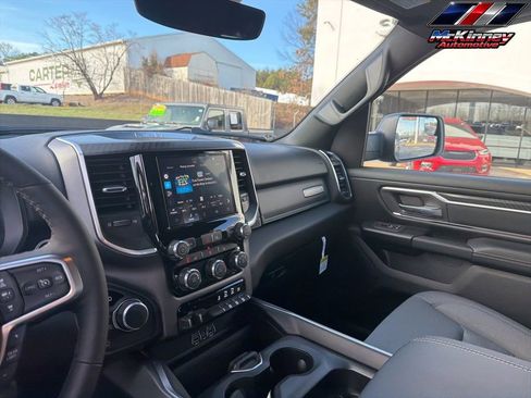 New 2026 RAM 1500 Big Horn AWD/4WD image 31