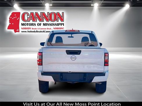 New 2025 Nissan Frontier SV w/ SV Convenience Package image 5