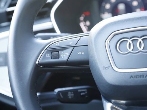 Used 2025 Audi Q3 2.0T Premium image 20