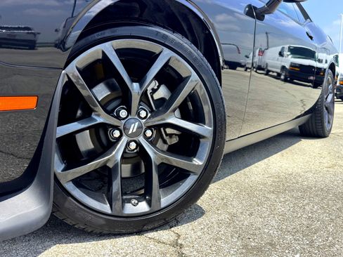 Used 2023 Dodge Challenger GT w/ Blacktop Package RWD image 2