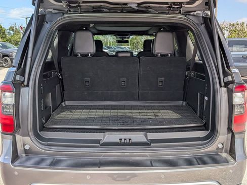 Used 2021 Ford Expedition Max Limited AWD/4WD image 26
