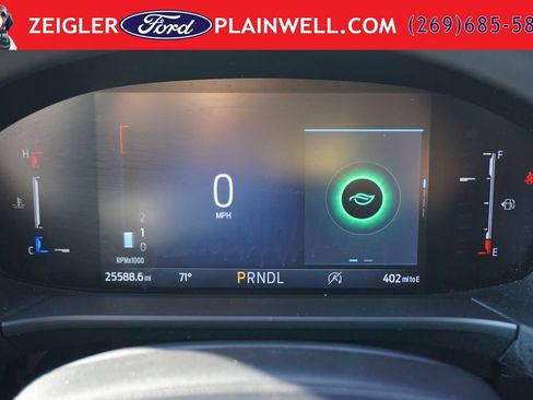 Used 2025 Ford Escape Active AWD/4WD image 25