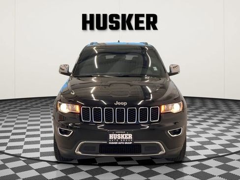 Used 2019 Jeep Grand Cherokee Limited AWD/4WD image 3