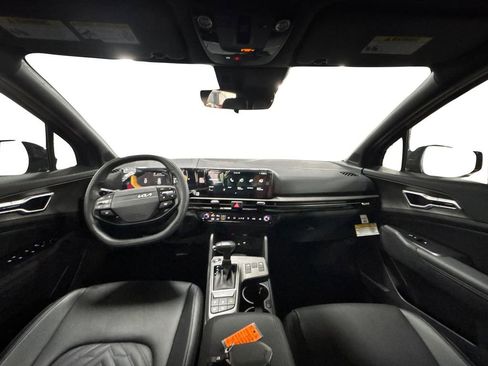 New 2026 Kia Sportage X-Line w/ X-Line Premium Package AWD/4WD image 9