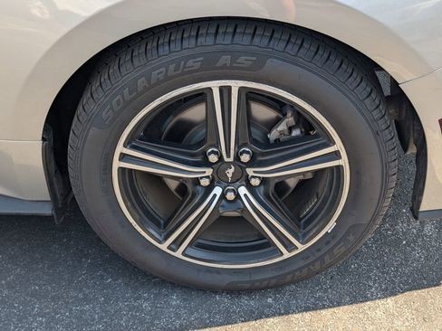 Used 2024 Ford Mustang Premium image 22