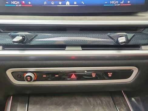 Used 2026 BMW X5 xDrive40i image 53