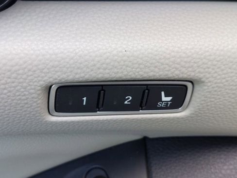 Used 2019 Honda Accord EX-L image 18