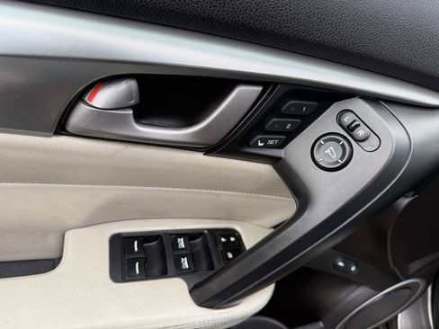 Used 2010 Acura TL SH-AWD image 6