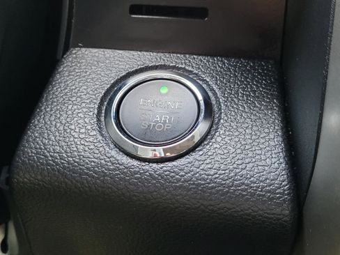 Used 2016 Ford F150 Lariat w/ Equipment Group 502A Luxury RWD image 30