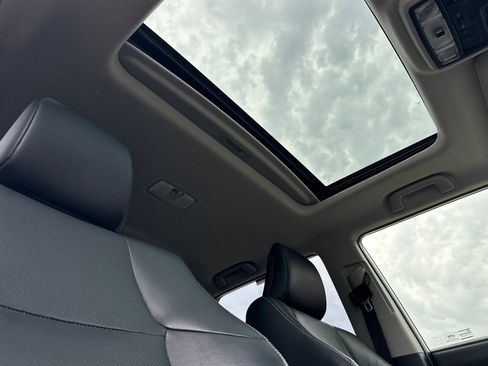 Used 2019 Toyota 4Runner Limited image 14