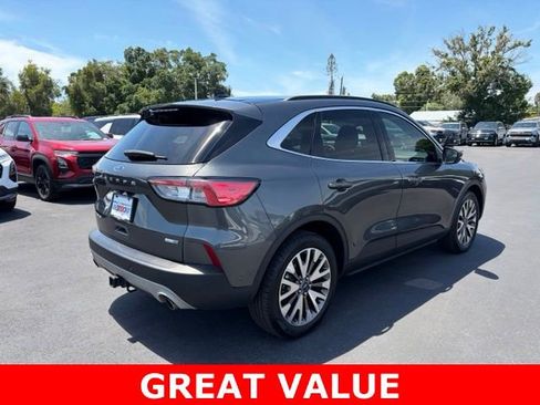 Used 2020 Ford Escape Titanium AWD/4WD image 6
