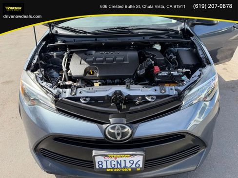 Used 2018 Toyota Corolla LE image 28