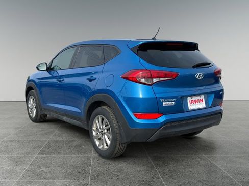 Used 2018 Hyundai Tucson SE image 3